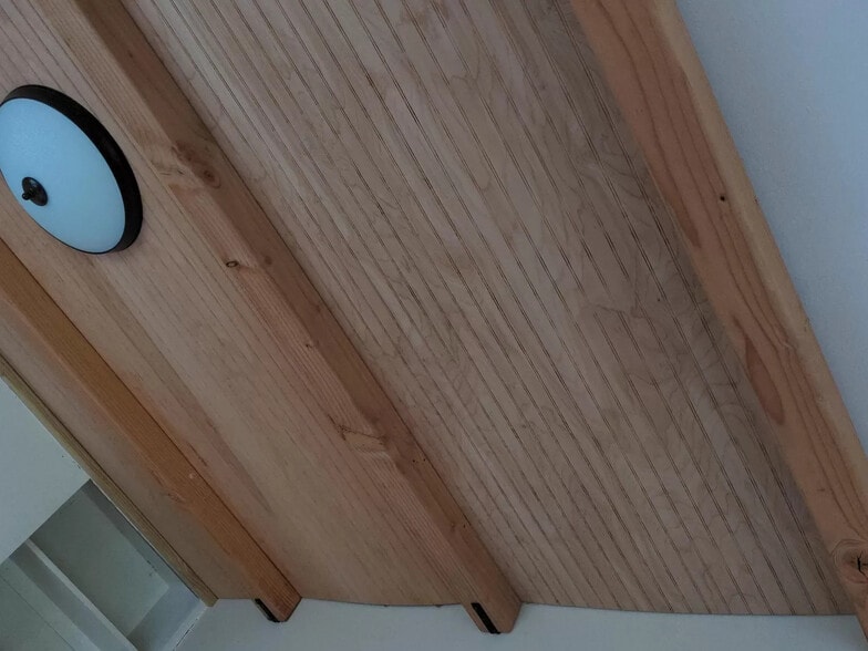Kitchen ceiling - 16 Lawrence Ave