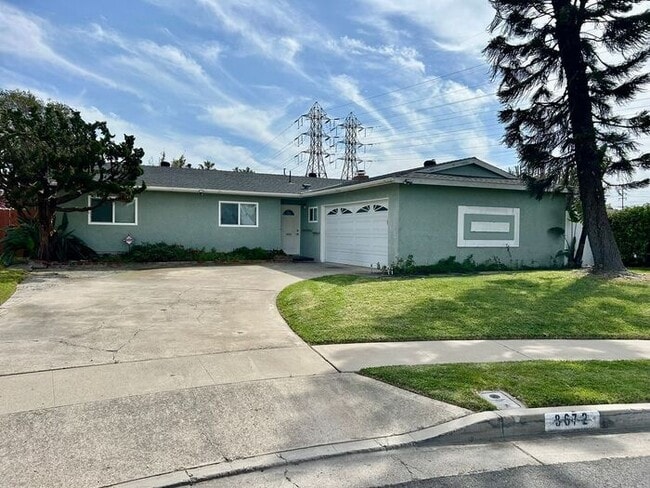 Building Photo - FANTASTIC 4BD 1&3/4BA HOUSE FOR LEASE ON CUL-DE-SAC!