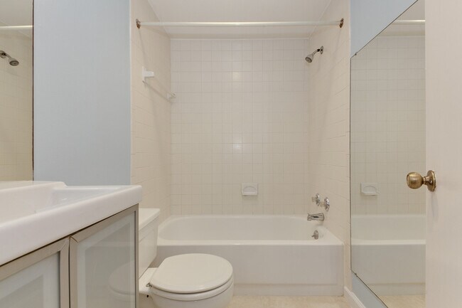 Building Photo - 2012 O St NW