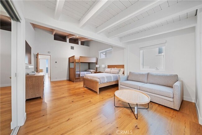Building Photo - 31654 Broad Beach Rd