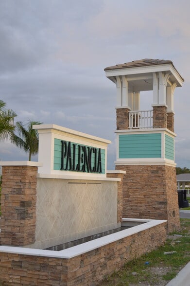 Building Photo - 636 Ibiza Loop