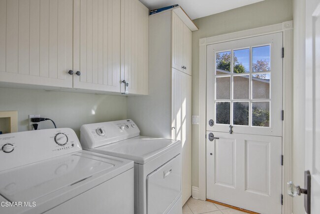 Building Photo - 8369 Sausalito Ave