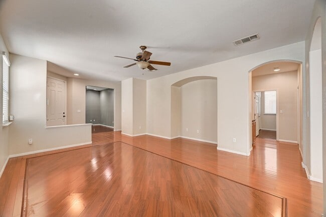 Building Photo - Single Story Single Family Home in Gated Community within N Las Vegas