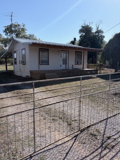 Building Photo - 849 Aspen Ln