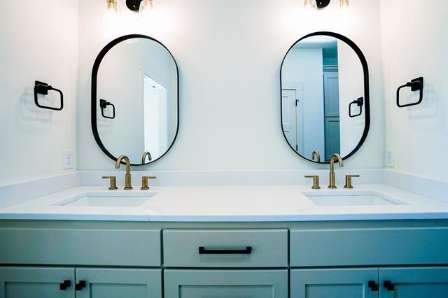 Building Photo - 108 Cardinal Wds