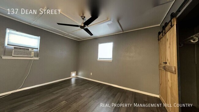 Building Photo - 137 Dean St