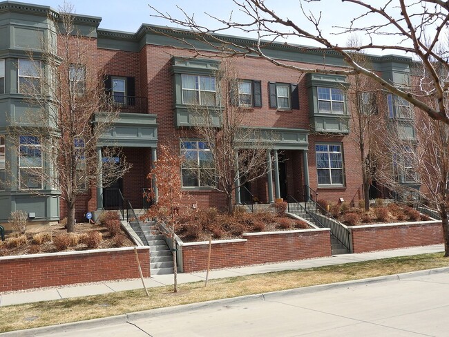 Building Photo - 2968 Xenia St