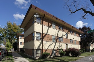 Building Photo - Garfield Gardens