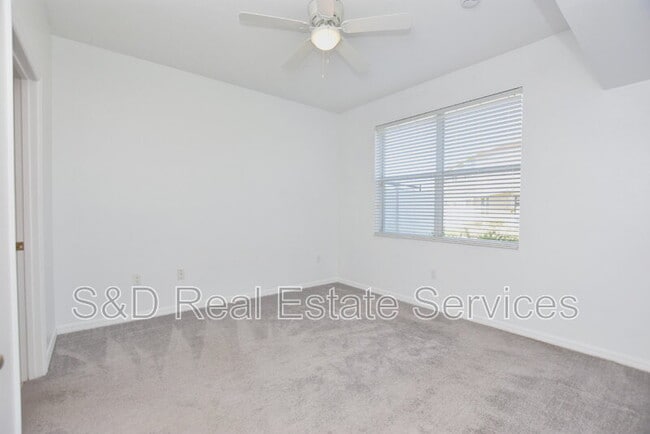 Building Photo - 6352 Sedgeford Dr