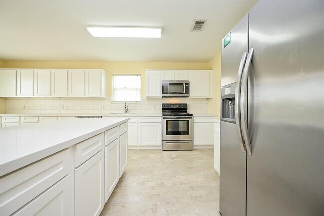 Building Photo - 2207 BrayBend Ln