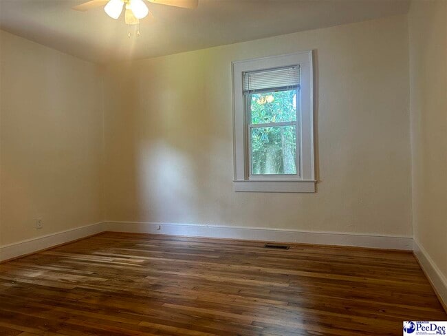 Building Photo - 1308 Wenonah Dr