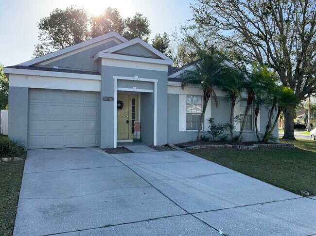 Primary Photo - 12515 Dawn Vista Dr