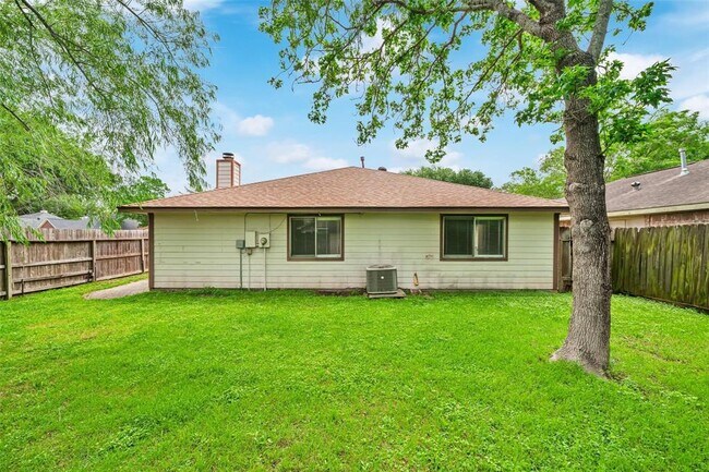 Building Photo - 2955 High Plains Dr