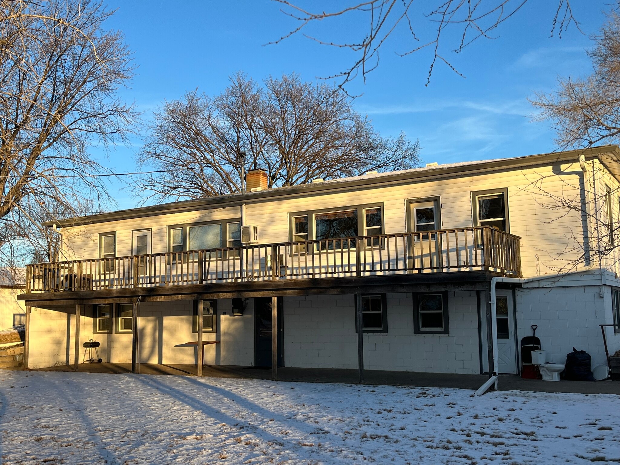 Back - 1620 3rd Ave SE