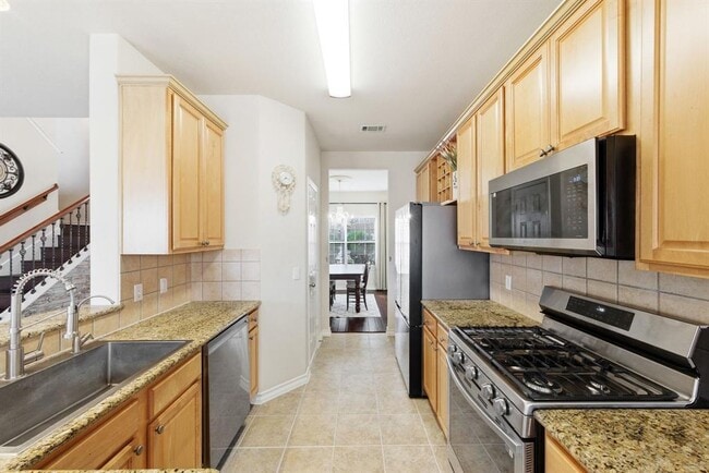 Building Photo - 21205 Penny Royal Dr