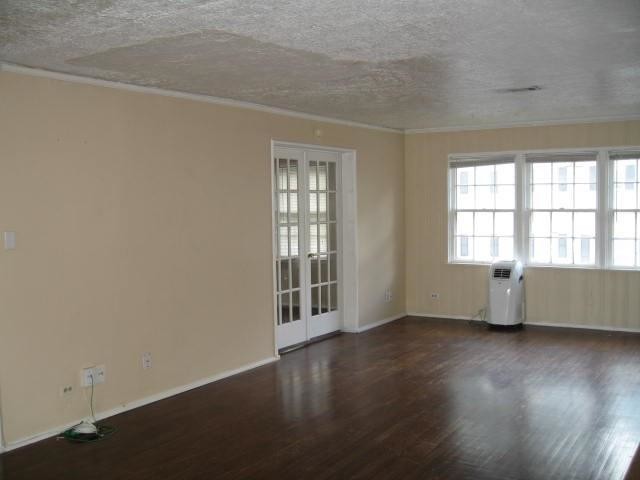 Building Photo - 2020 Buffalo Terrace