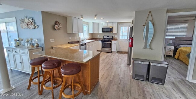 Building Photo - 48 Seagoin Rd