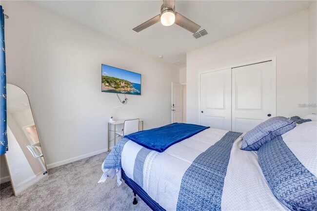 Building Photo - 5301 Amersham Ln