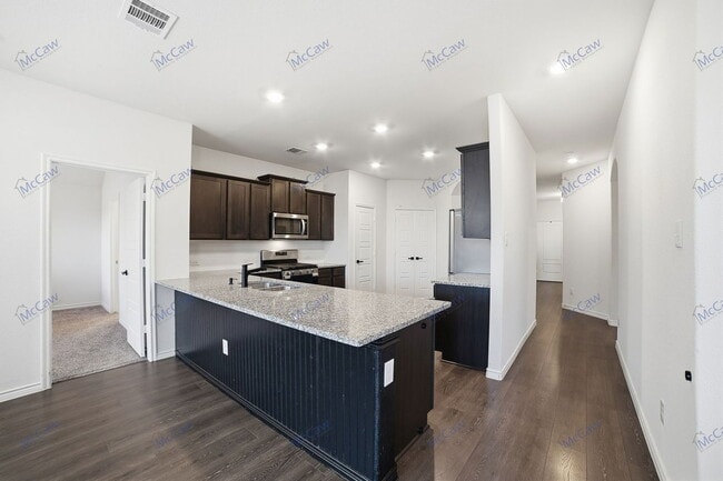 Building Photo - 783 Fort Ln