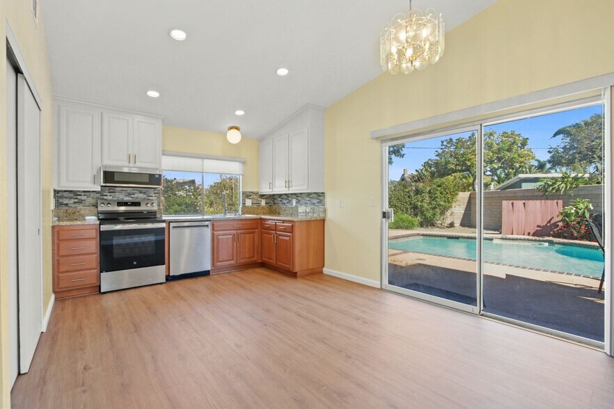 Building Photo - 9451 Harcourt Cir