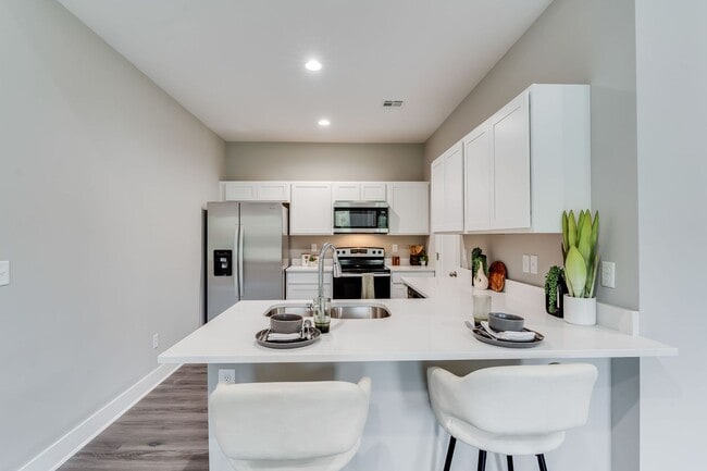 Building Photo - Falcon Falls-Maxwell Plan