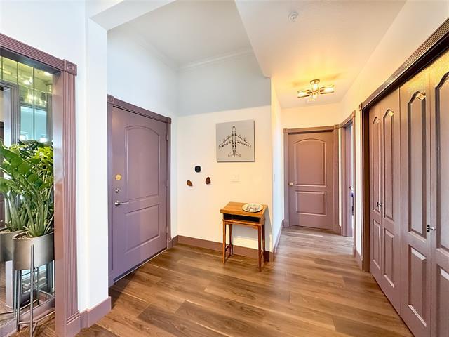 Building Photo - 3225 Turtle Creek Blvd
