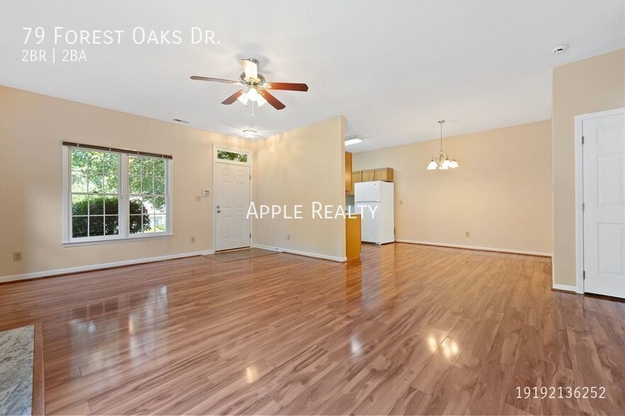 Building Photo - 79 Forest Oaks Dr