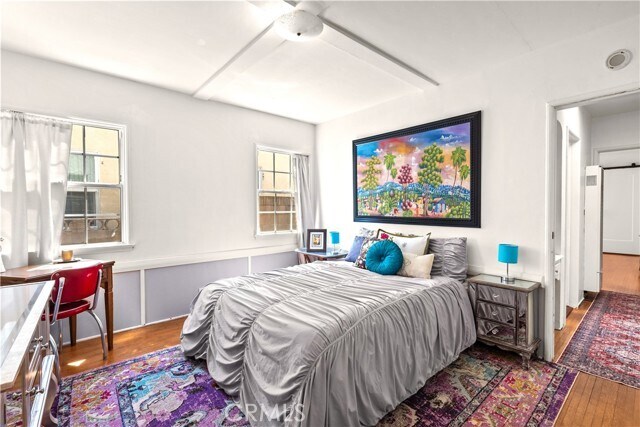 Building Photo - 9101 La Salle Ave