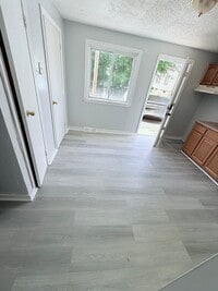 Building Photo - 161 Martin St