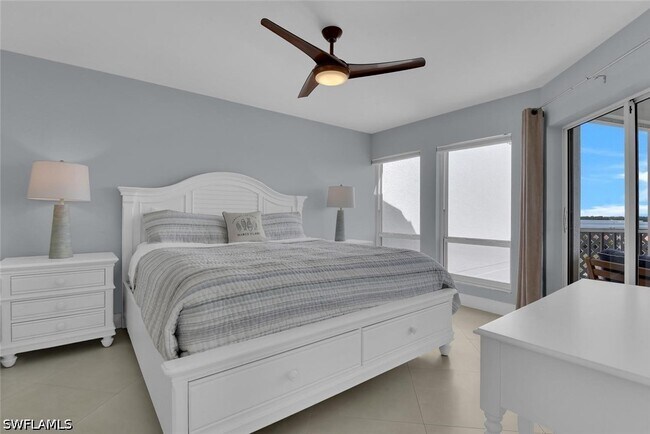 Building Photo - 991 N Barfield Dr