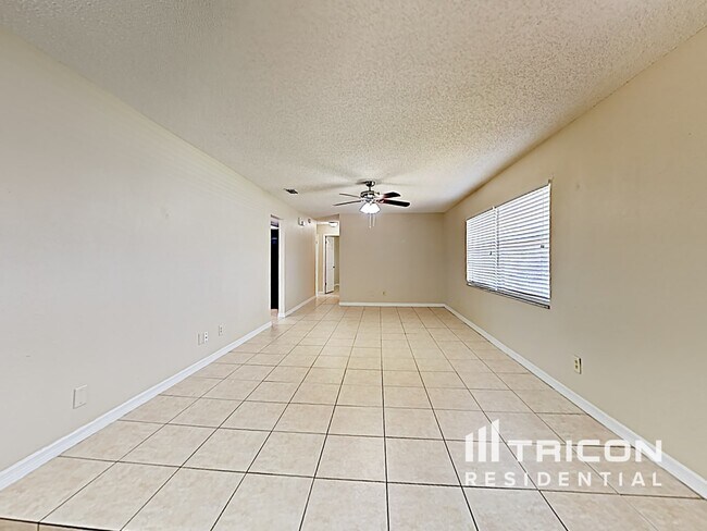 Building Photo - 1498 Orange Blossom Ct