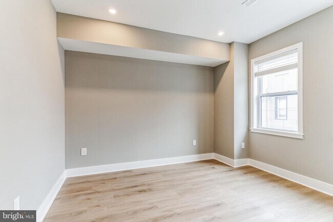 Building Photo - 2710 Latona St