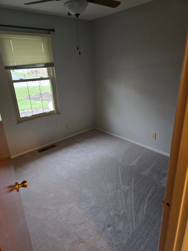 Building Photo - 209 Woodley Terrace