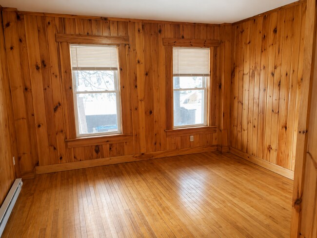Building Photo - 332 Wallingford Ave