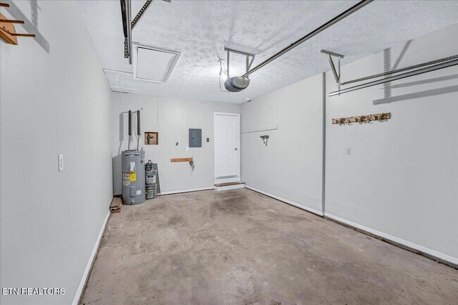 Building Photo - 924 Ashley Michelle Ct