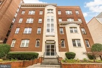 Building Photo - 2114 N St NW