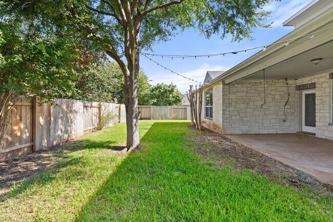 Building Photo - 2617 Salorn Way