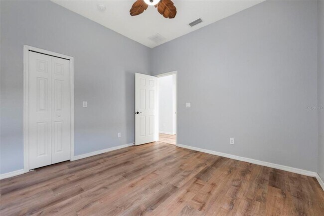 Building Photo - 6121 46th Ln E