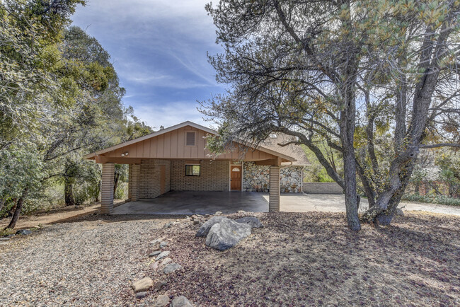 Building Photo - Beautiful home in Yavapai Hills!