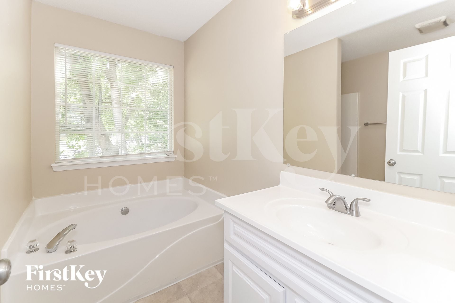 Building Photo - 2086 Cherokee Ridge Trail NW