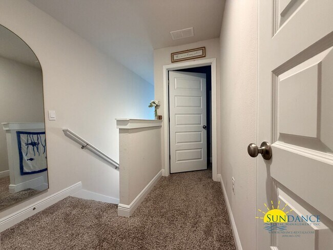 Building Photo - Beautiful 3BR Townhome with Smart Home Features Near Eglin & Hurlburt Field!