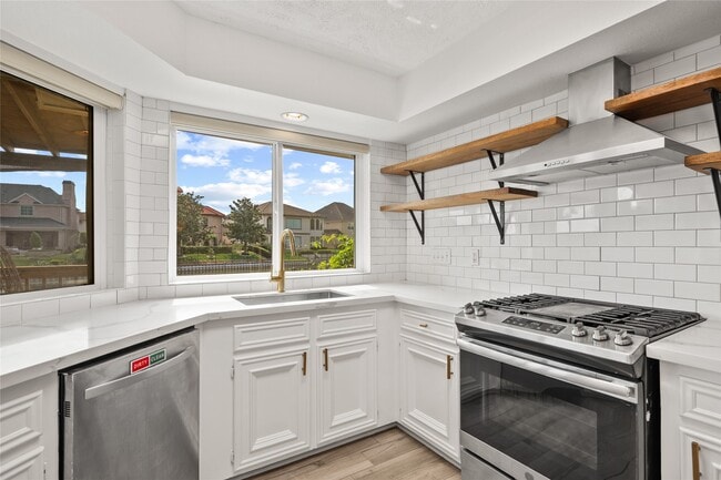 Building Photo - 1026 Oyster Bay Dr