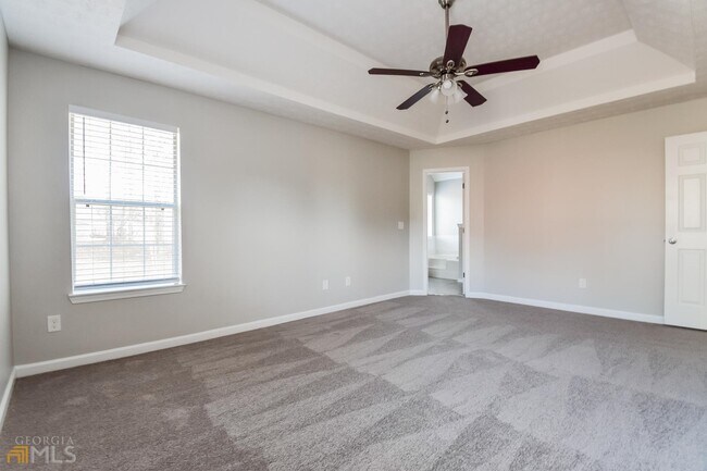Building Photo - 5494 Brinwick Dr