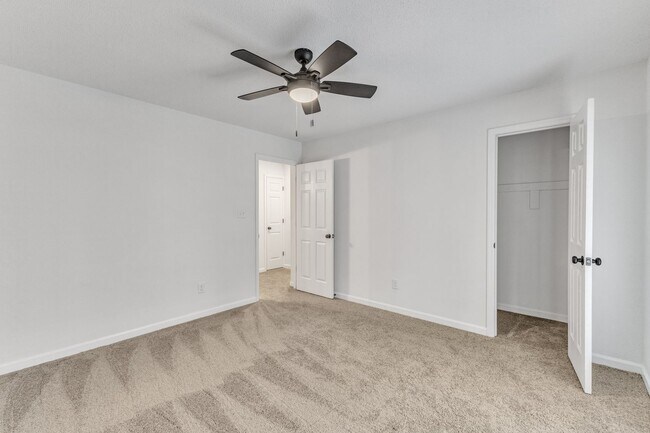 Building Photo - 104-106 N Franklin St