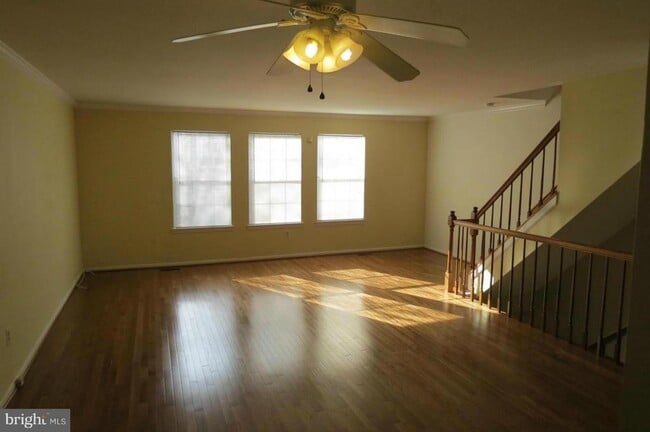 Building Photo - 2208 Wimbledon Cir