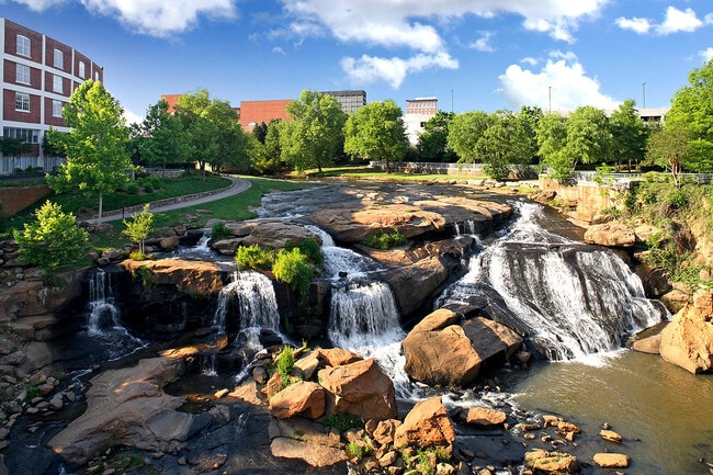 Building Photo - Poinsett Corners / Unit 110