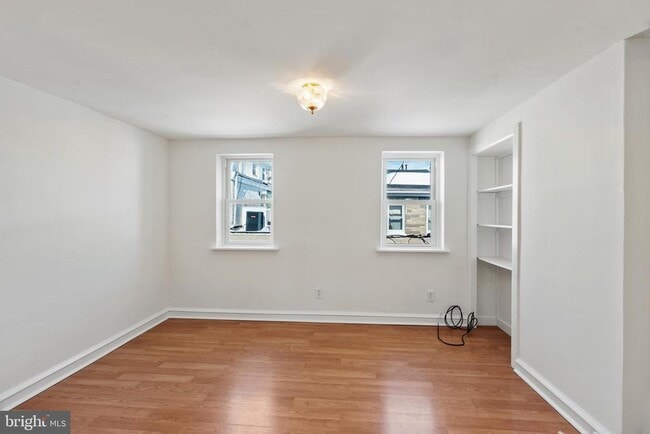 Building Photo - 236 Gerritt St