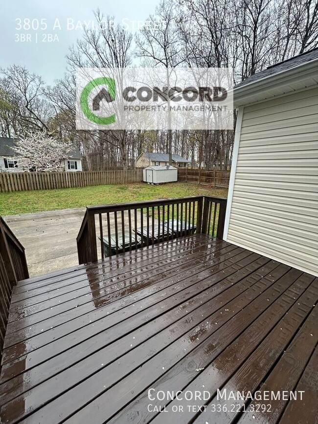 Building Photo - 3805 Baylor St