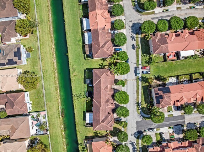 Building Photo - 27460 SW 138th Path