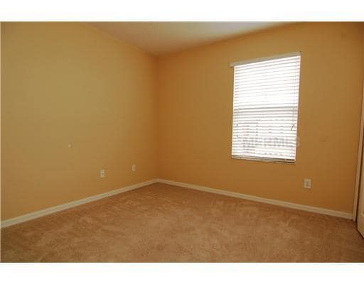 Building Photo - Luxury Gated 3BR 2.5 Bath Sanford Townhome with garage and pool